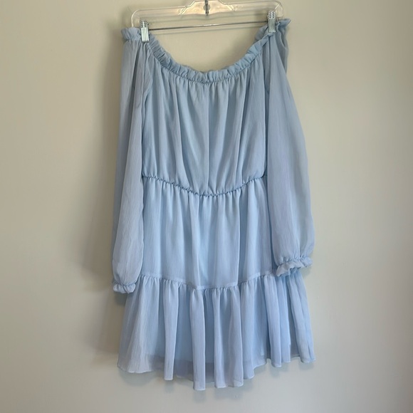 Off shoulder light blue dress - Picture 1 of 4